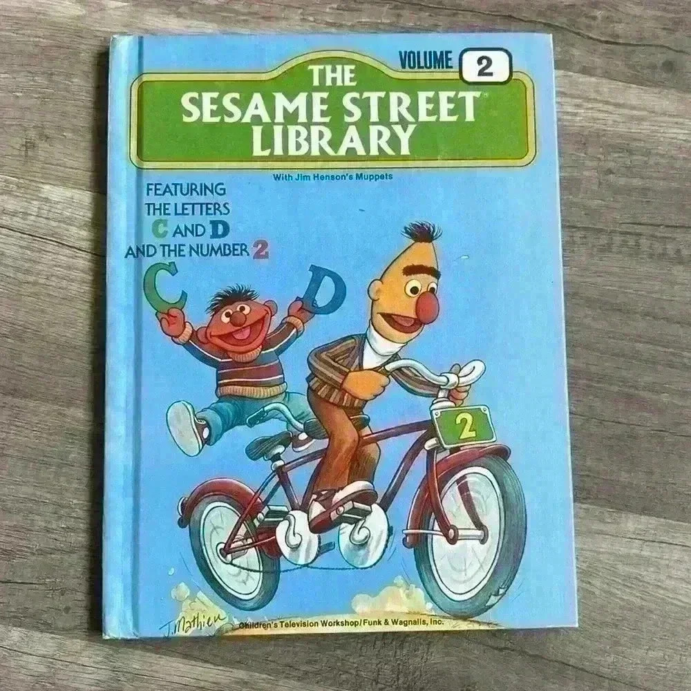 📚 Vintage Sesame Street Hardcover Children’s Book